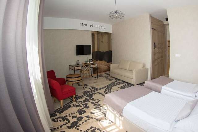 Отель Best Western Plus Hotel Podklasztorze Сулеюв-26